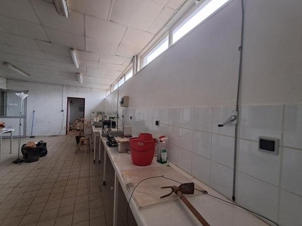 Parking / box  540 m2