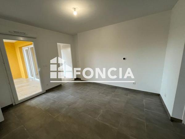 Location Appartement 2 pièces 44.03 m² - 310 AVENUE DE LA REPUBLIQUE - RESIDENCE URBANIA Villefontaine 38090