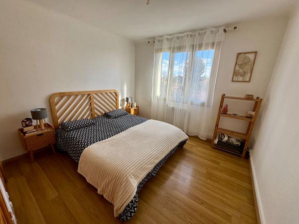 Appartement Nimes 5 pièce(s) 77.96 m2