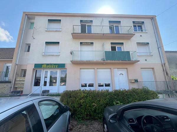 Immeuble Nevers 18 studios + un T3, rentabilité excellente, meublé, airbnb, 2h30 PARIS, ancien Hôtel