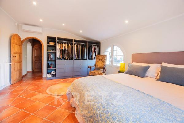 Villa de caractère 190 m² – Terrain 3 000 m² – Piscine