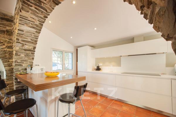 Villa de caractère 190 m² – Terrain 3 000 m² – Piscine