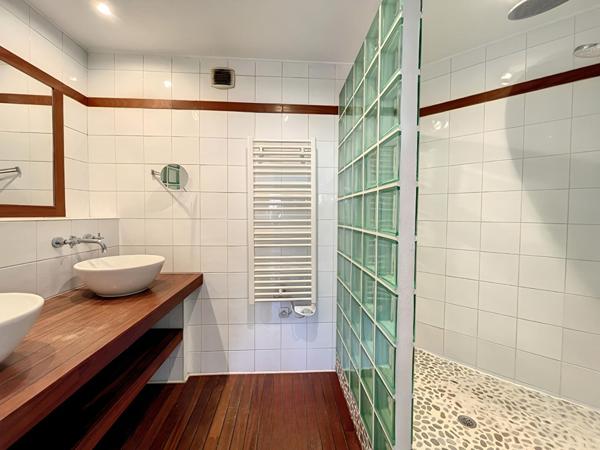 Duplex Suresnes 5 pièce(s) 125 m2