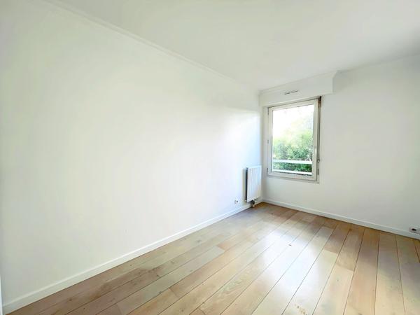 Duplex Suresnes 5 pièce(s) 125 m2