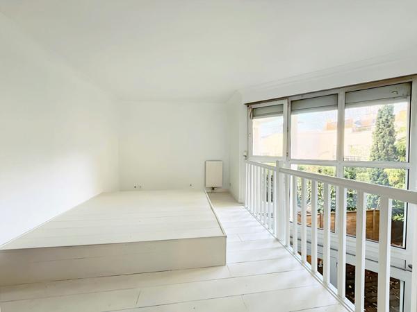 Duplex Suresnes 5 pièce(s) 125 m2