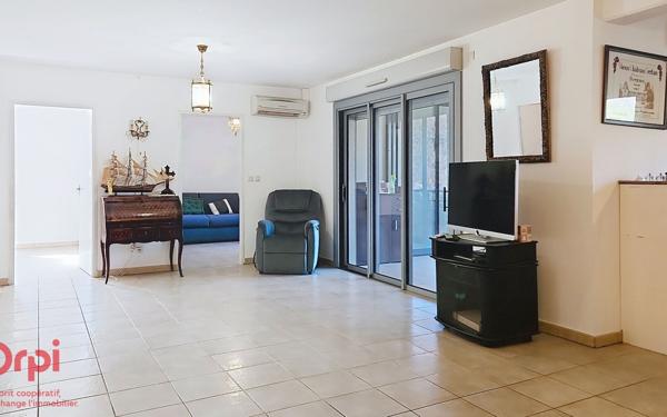 Appartement à vendre    3 pièces •  Prades