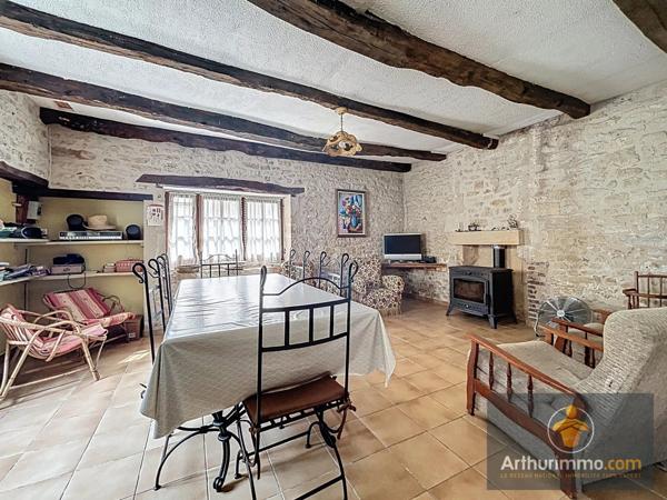 Vente Maison de village 5 pièces 91 m2 à Le Buisson-de-Cadouin