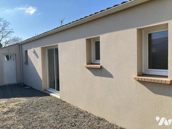 Maison de plain-pied 3 chambres garage et terrain