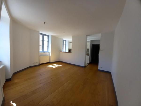 Appartement à louer à Figeac (46100)