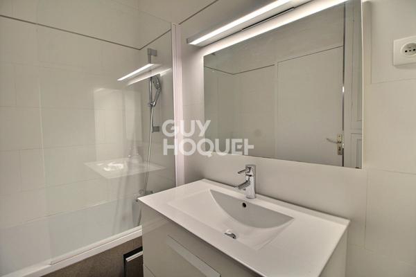 A vendre à Ville-d'Avray - Appartement 5 pièces traversant avec vue dégagée dans son écrin de verdure - Réf. T4523