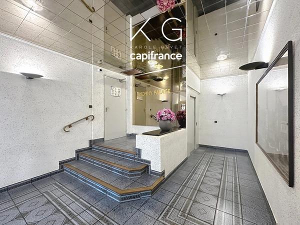 Deauville, place Morny, bel appartement T2 à vendre 33m2 au 2e étage, balcon sur jardins, cave