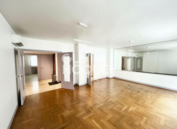 Grand T4 Préfecture - Profession libérale ou Habitation - Parking