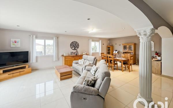 Maison à vendre    5 pièces •  Pierrelatte