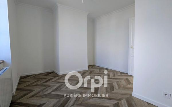 Appartement à louer    4 pièces •  Clermont-Ferrand