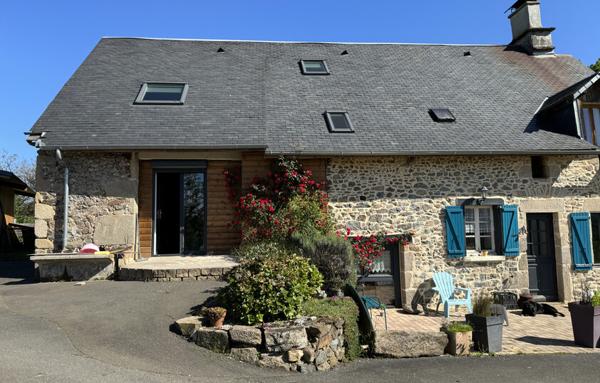 Bar : villa de 160m2 avec 11 pièces