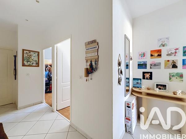 Location appartement 3 pièces 68 m² Crécy-la-Chapelle