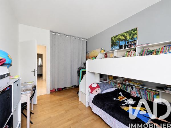 Location appartement 3 pièces 68 m² Crécy-la-Chapelle