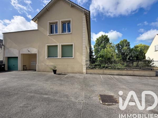 Location appartement 3 pièces 68 m² Crécy-la-Chapelle