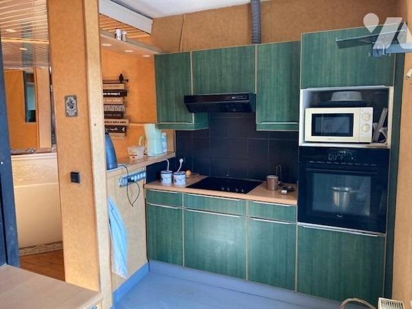 GRAND COURONNE Centre - Maison de caractère 105 m² (2 chbres - possibilité 3) avec jardin