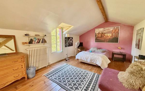 Maison à vendre    7 pièces •  Boissy-Saint-Léger