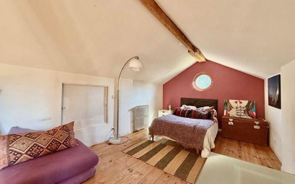 Maison à vendre    7 pièces •  Boissy-Saint-Léger