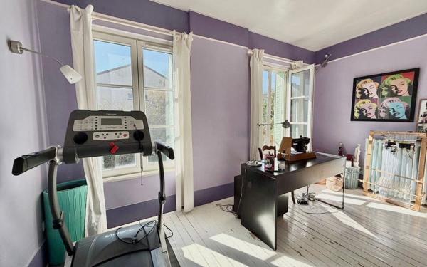 Maison à vendre    7 pièces •  Boissy-Saint-Léger