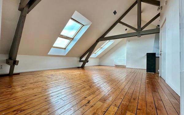 Appartement à louer    3 pièces • 56,82 m2 Reims