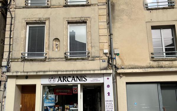 Immeuble à vendre    4 pièces •  Argentan