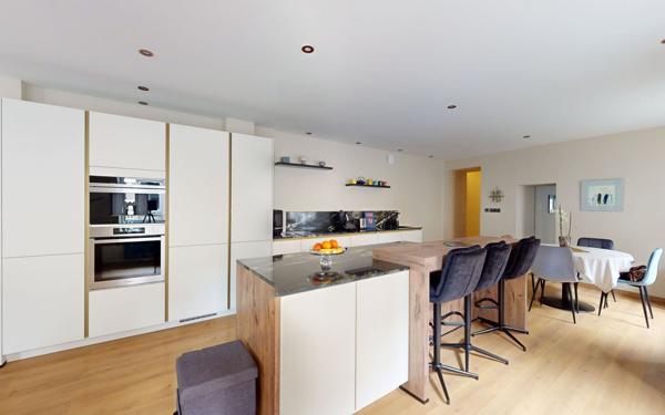 Appartement à vendre    3 pièces • 93 m2 Cherbourg-Octeville