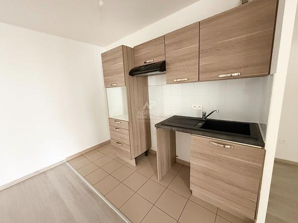 Appartement Cergy 3 pièce(s) 68 m2 229 900 € **  - Référence  2301