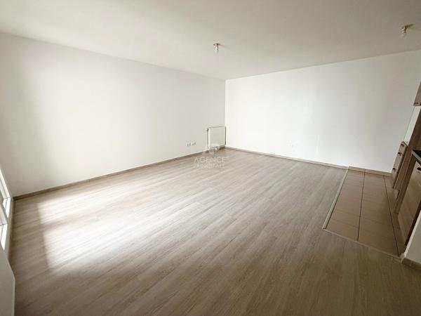 Appartement Cergy 3 pièce(s) 68 m2 229 900 € **  - Référence  2301