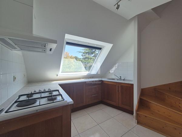 Appartement duplex Murs Erigne 2 pièce(s) 32.93 m2