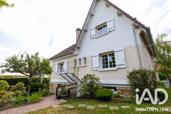 Maison à vendre 7 pièces 130 m² Villecresnes