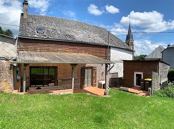 Maison Liart 7 pièce(s) 140 m2