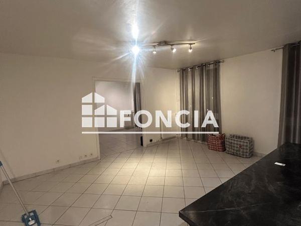 À vendre Appartement 4 pièces 82 m² - Corbeil-essonnes 91100