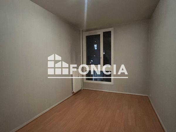 À vendre Appartement 4 pièces 82 m² - Corbeil-essonnes 91100