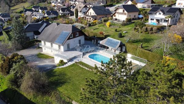 Vente Villa 7 pièces 253 m2 à Saint-Alban-Leysse