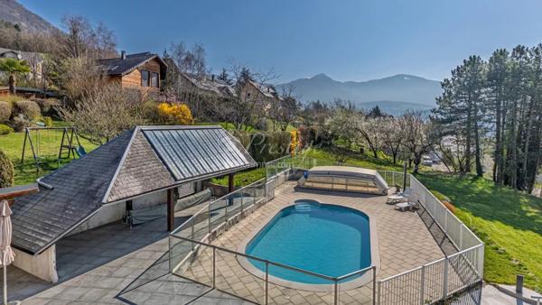 Vente Villa 7 pièces 253 m2 à Saint-Alban-Leysse