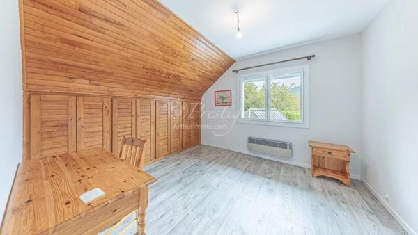 Vente Villa 7 pièces 253 m2 à Saint-Alban-Leysse