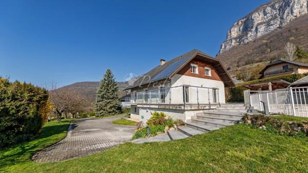 Vente Villa 7 pièces 253 m2 à Saint-Alban-Leysse