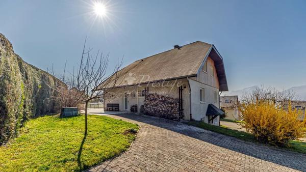 Vente Villa 7 pièces 253 m2 à Saint-Alban-Leysse