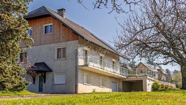 Vente Villa 7 pièces 253 m2 à Saint-Alban-Leysse