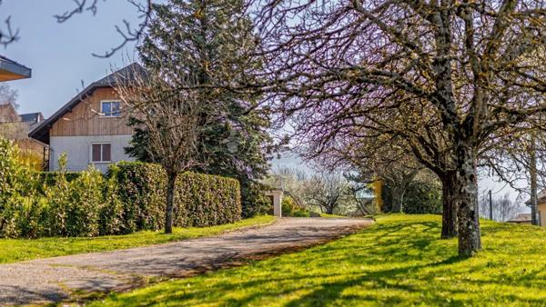 Vente Villa 7 pièces 253 m2 à Saint-Alban-Leysse