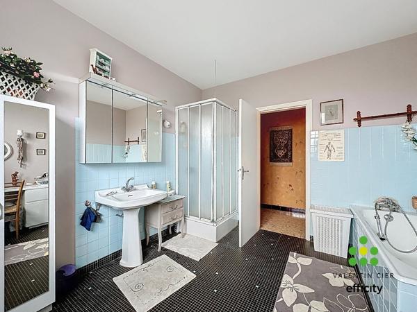 Maison 5 pièces - 179 m² Exclusivité efficity