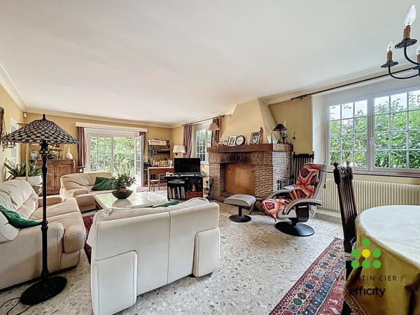 Maison 5 pièces - 179 m² Exclusivité efficity