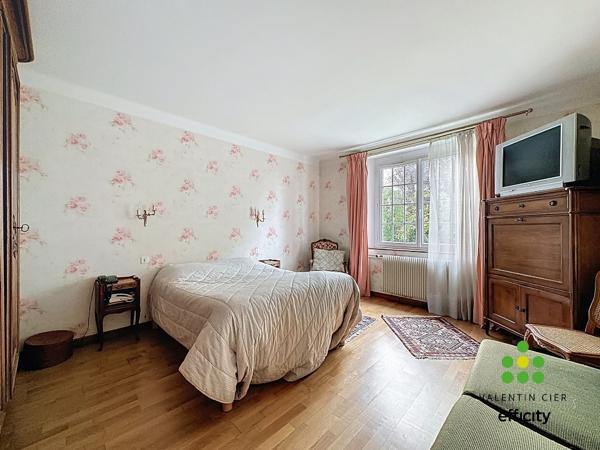 Maison 5 pièces - 179 m² Exclusivité efficity