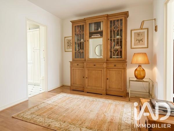 Appartement à vendre 4 pièces 79,02 m² Versailles