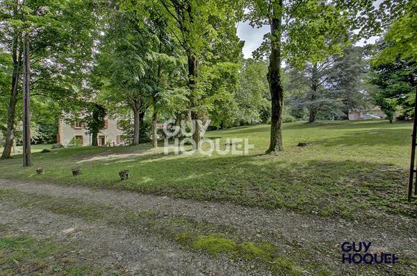 Maison à vendre à Meyzieu - Un écrin de sérénité