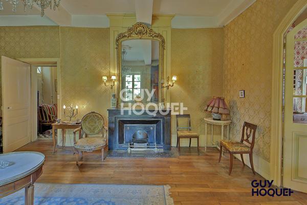 Maison à vendre à Meyzieu - Un écrin de sérénité