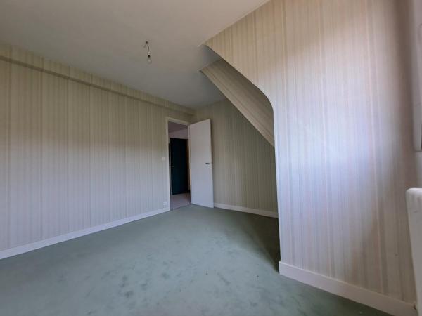 Appartement 6 pièces d'environ 110 m²